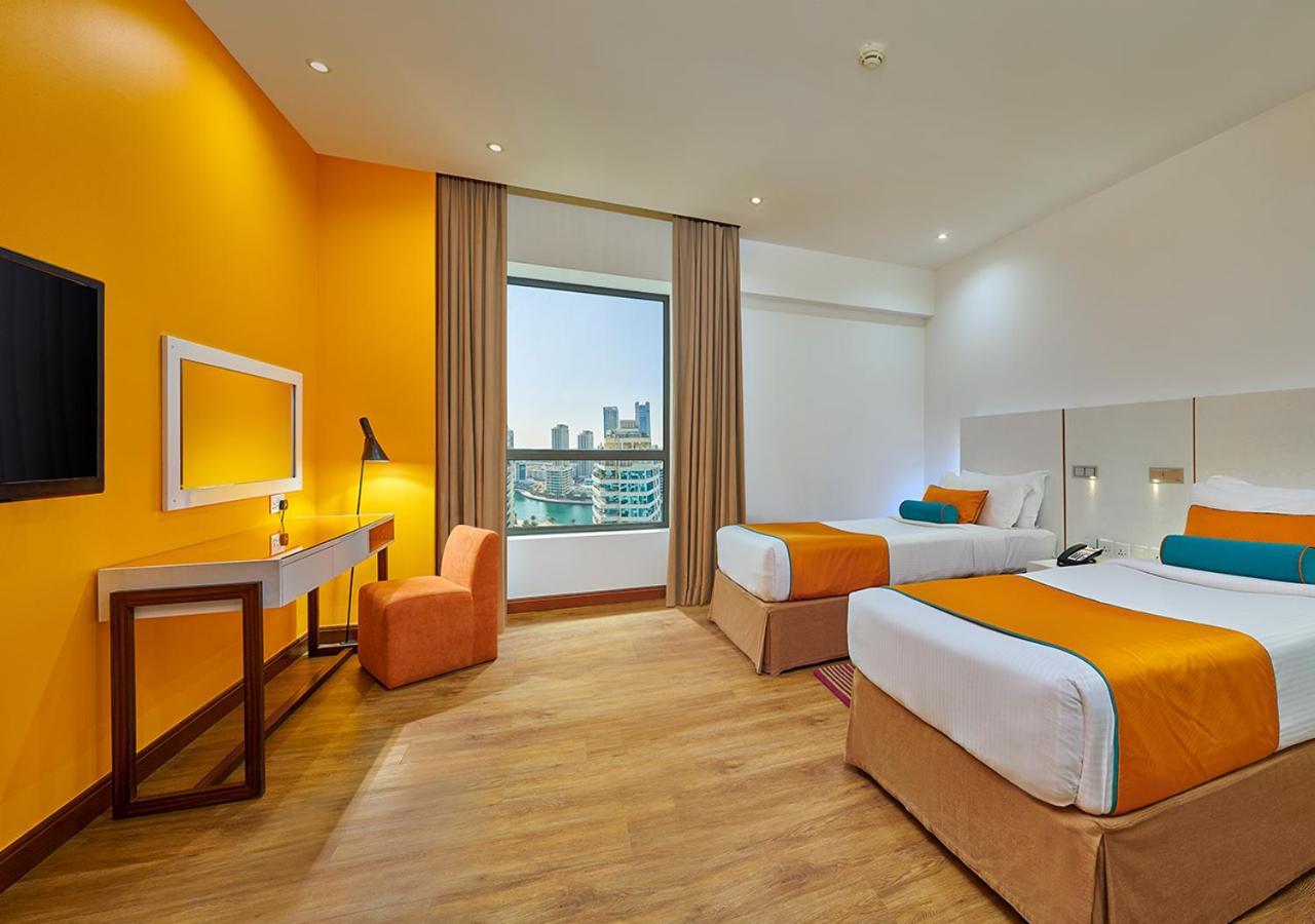 Ramada Hotel&Suites by Wyndham Dubai JBR Bagian luar foto