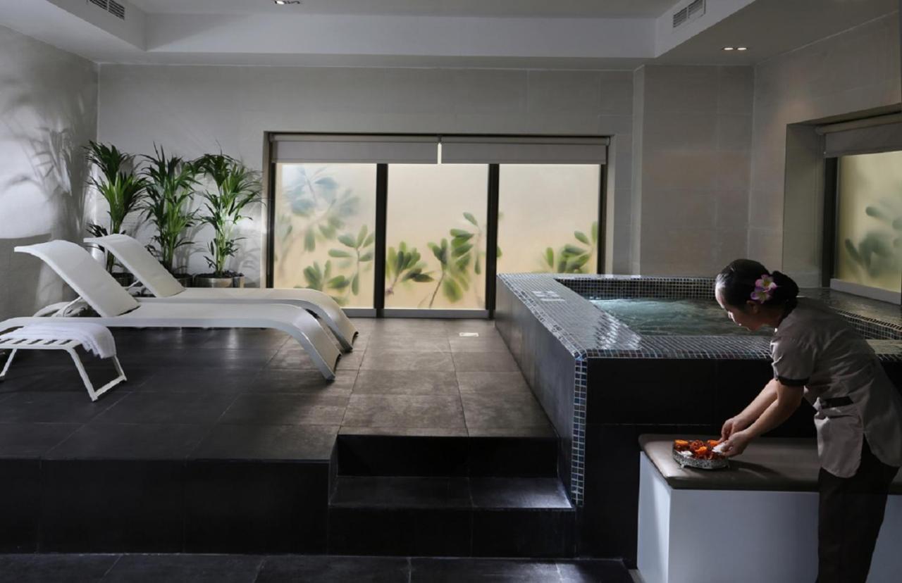 Ramada Hotel&Suites by Wyndham Dubai JBR Bagian luar foto